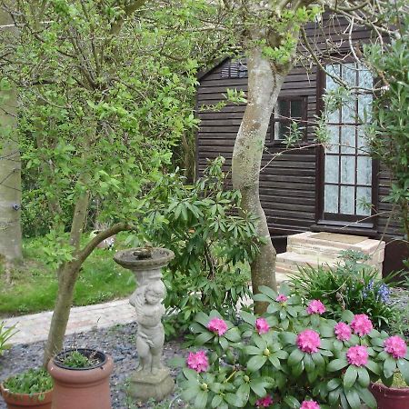 Hollydene Lodge Whitstable Esterno foto