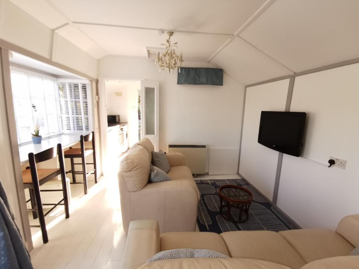 Hollydene Lodge Whitstable Esterno foto