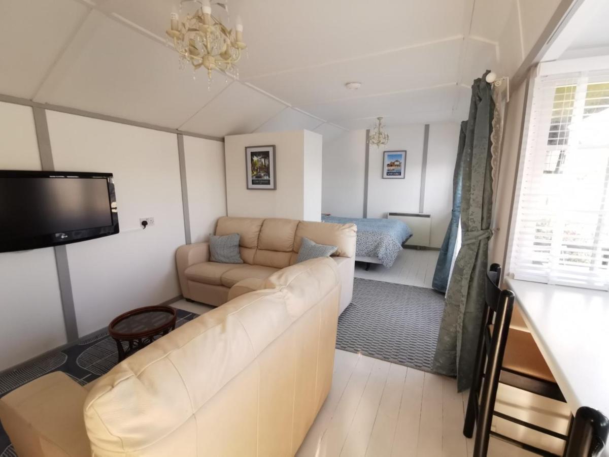 Hollydene Lodge Whitstable Esterno foto